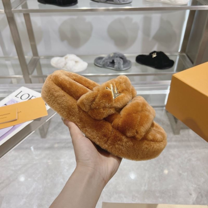 Louis Vuitton Slippers